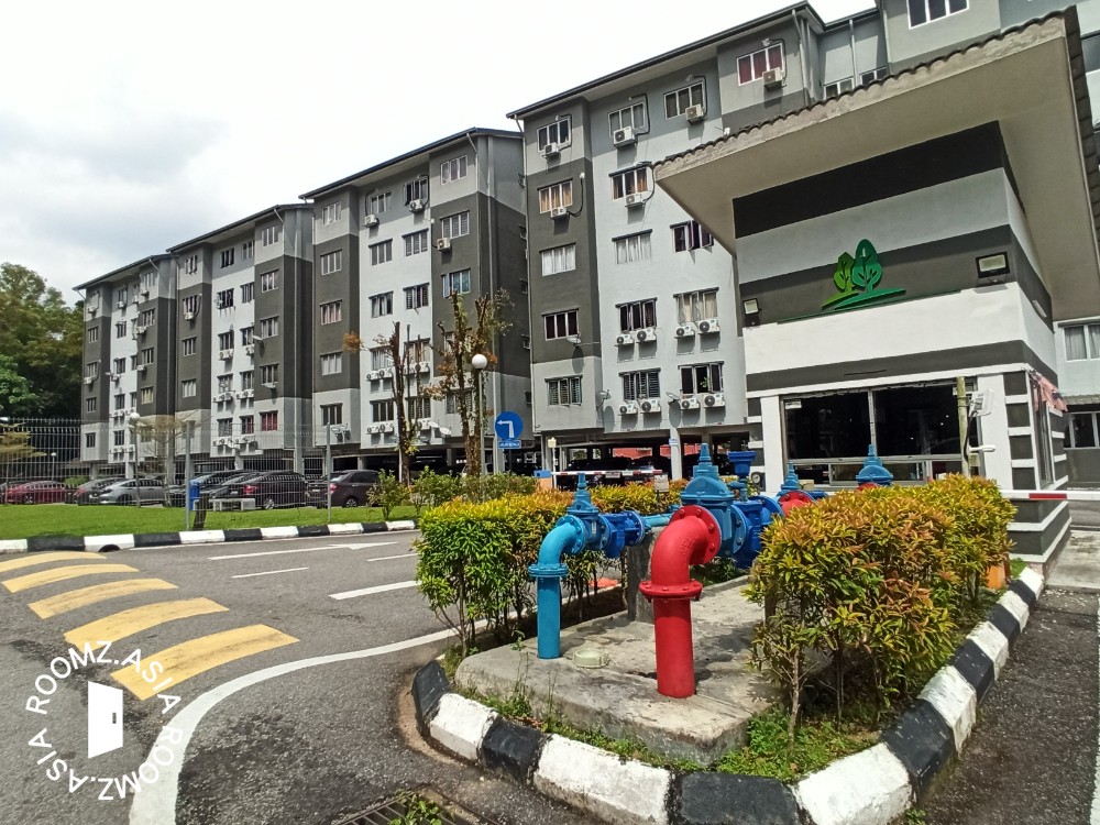 Jennifer MAMA Rawang Town Apartment