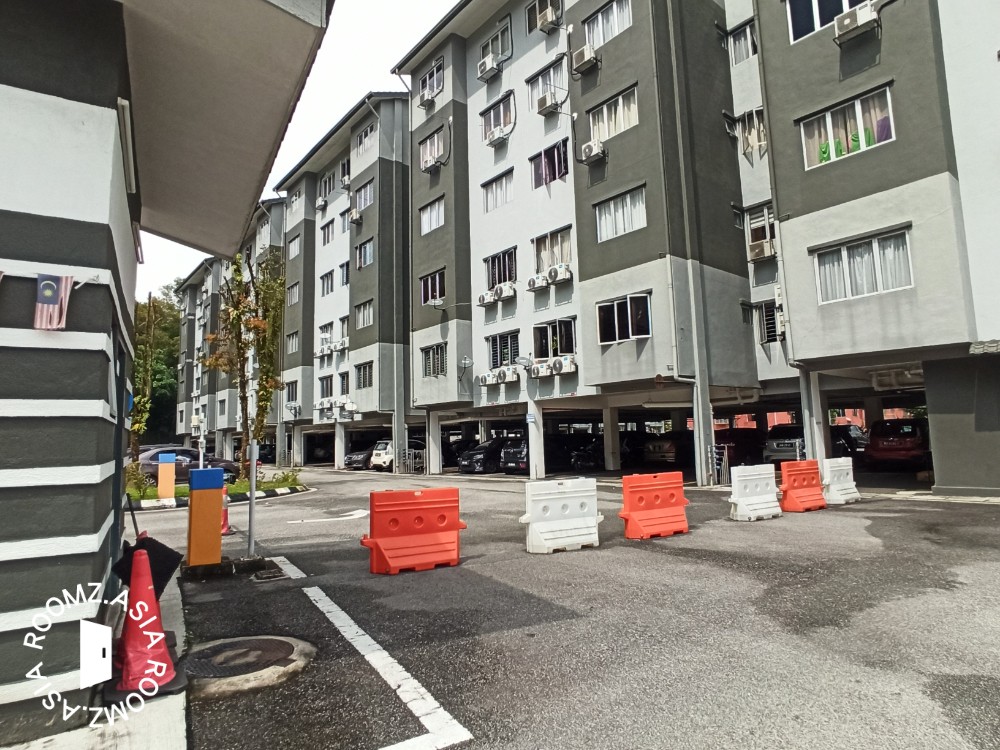 Jennifer MAMA Rawang Town Apartment — photo 2